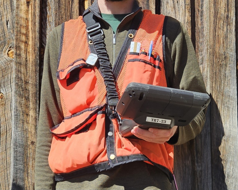 FIA crew member gear